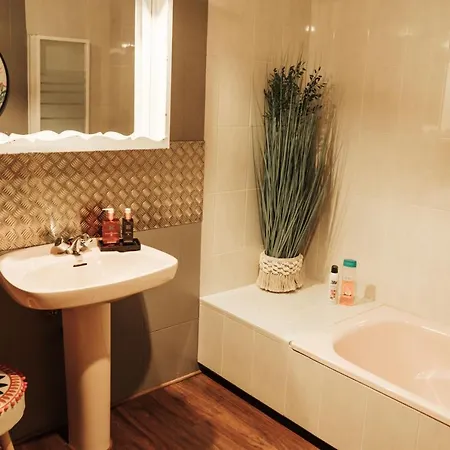 Casa Real 110+2 בית נופש Matamorosa